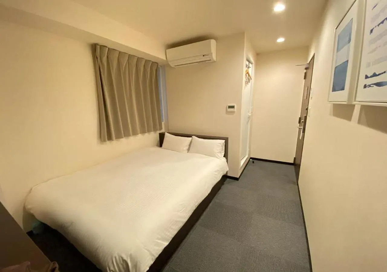 Floral Hotel - Sakaisuji-Honmachi Osaka 4*,  Japan