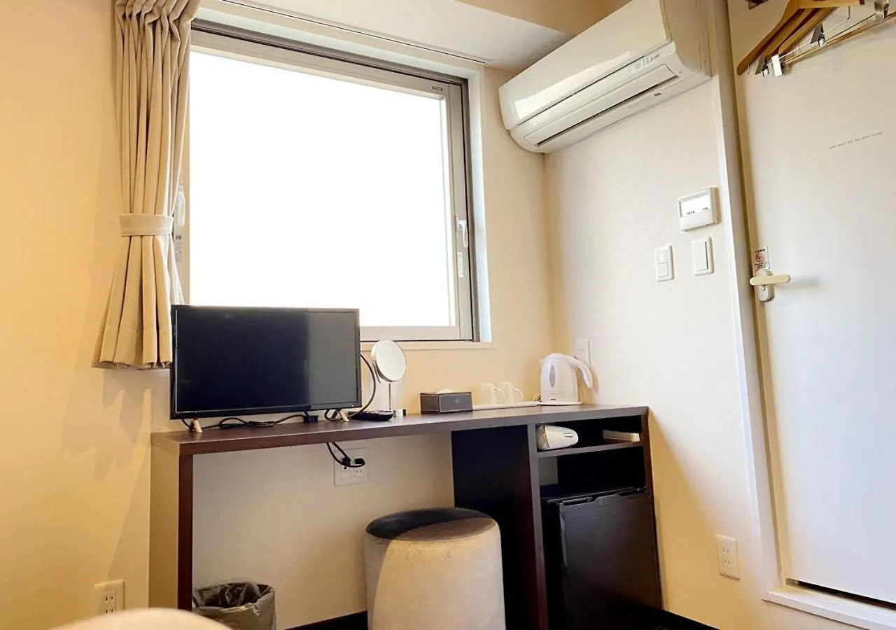 Floral Hotel - Sakaisuji-Honmachi Osaka